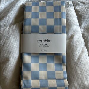 Mushie Blue and Cream Checkered Splat Mat